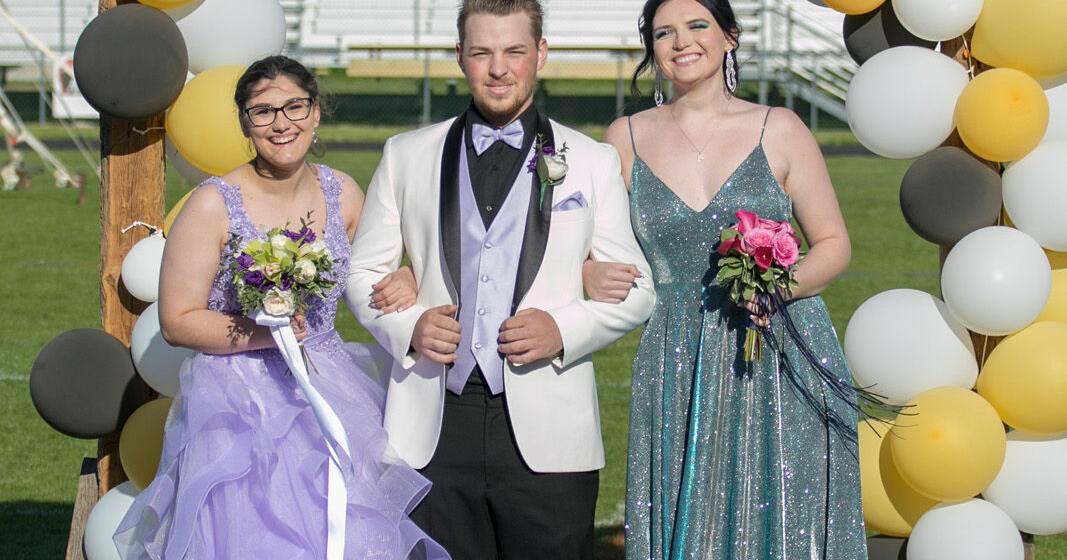 Indian River High School Prom 2021 | Point Pics | coastalpoint.com