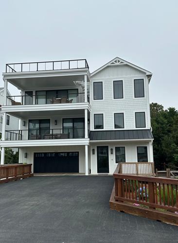 House 10.jpg