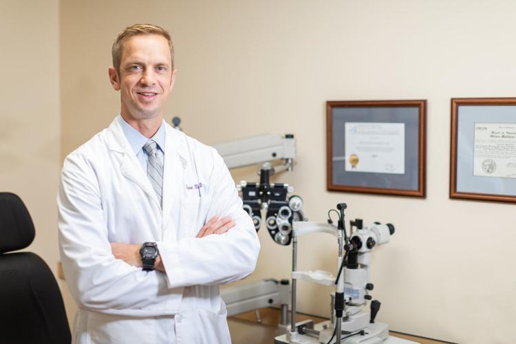 A new team comes to Carpinteria Eye Care | Business | coastalview.com