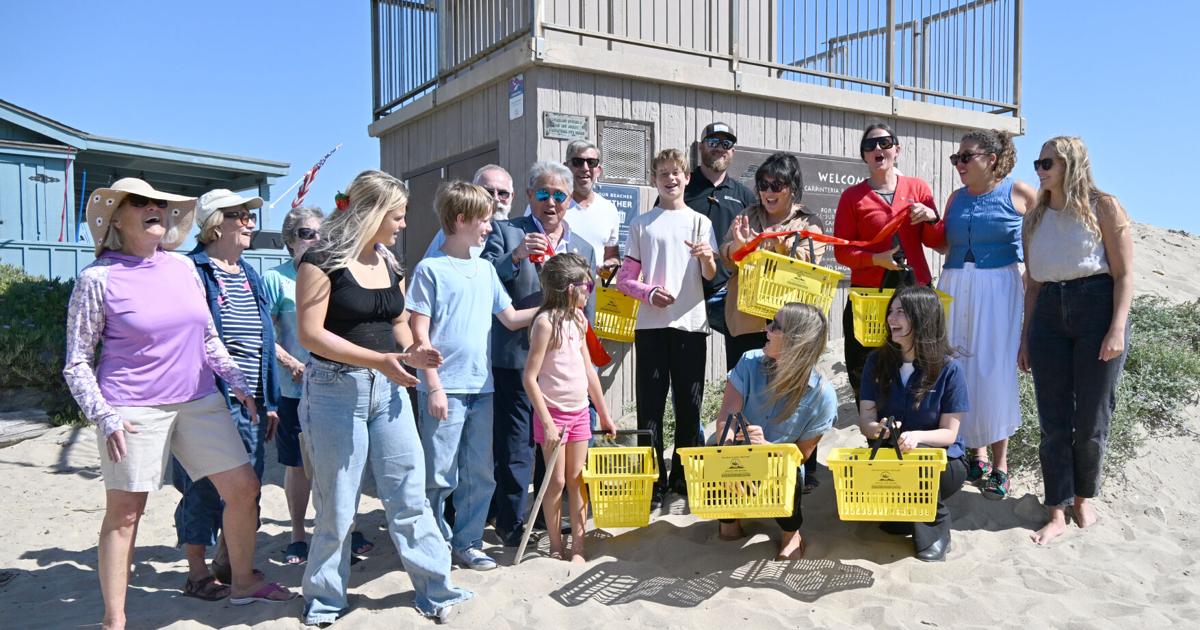 Local teen spearheads beach cleanup station for Carpinteria City Beach