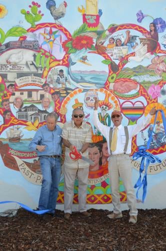 Community celebrates unveiling of Aliso Elementary mural | News ...
