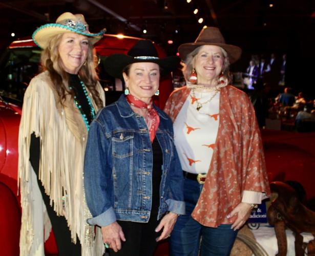 Kim Raschke Galveston Island Country Music Fest | Party Pics | coastmonthly.com