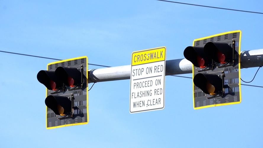 Current crosswalk light