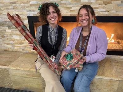 Lewes Library free gift wrapping