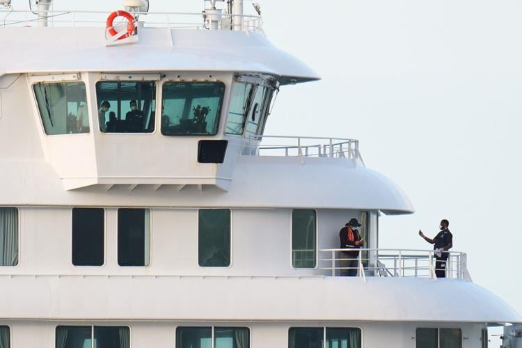 APTOPIX Spain Hantavirus Ship