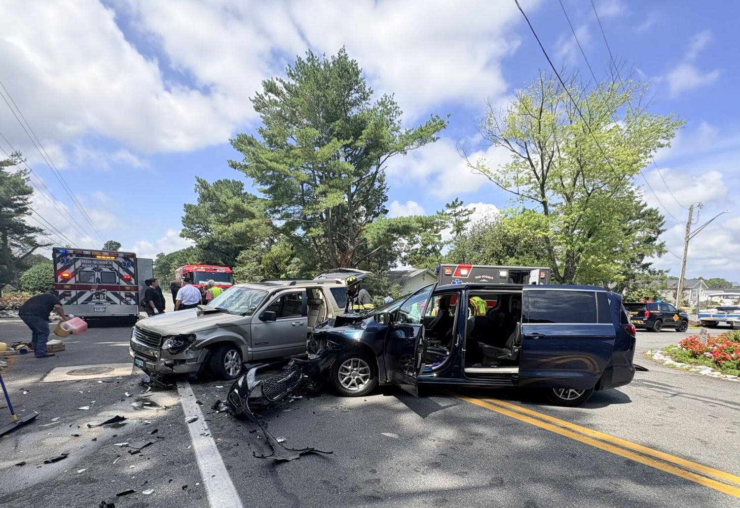 Two Millsboro men hurt in Long Neck Road crash