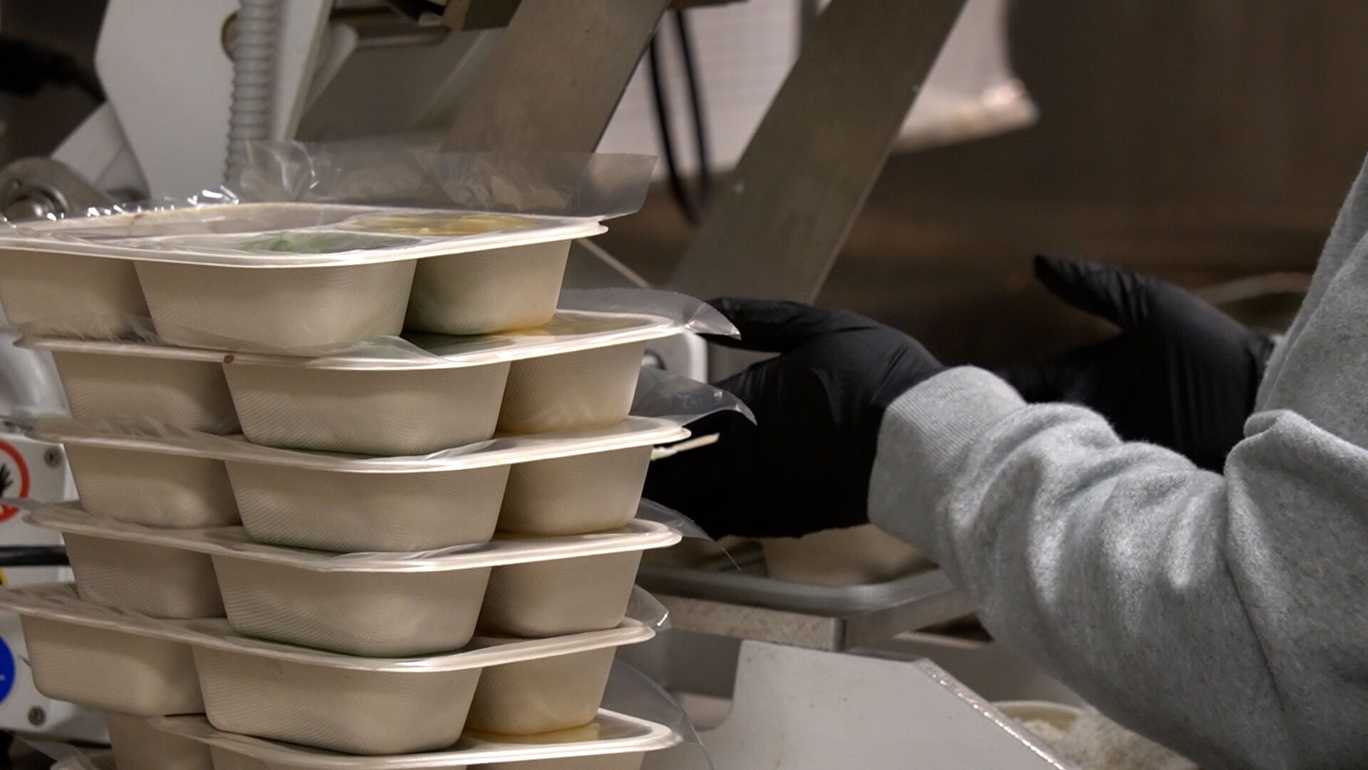 Delivering more than food: Meals on Wheels steps up during winter ...