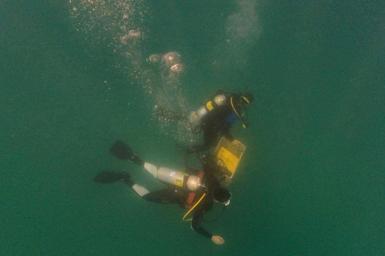 Israel Sea Clearing Munitions