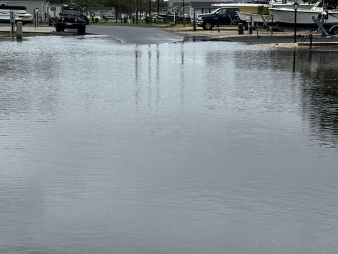 Roads covered in Long Neck
