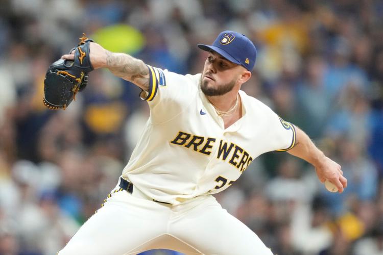 Padres Brewers Baseball