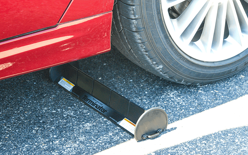 Spike strips used on vehicle running from Ocean City police