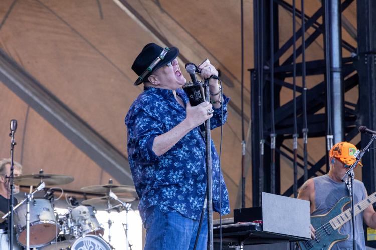 Blues Traveler