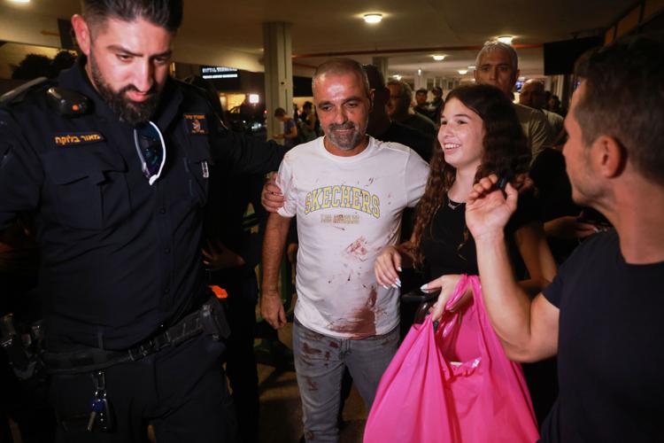 APTOPIX Israel Mideast Emergency Landing