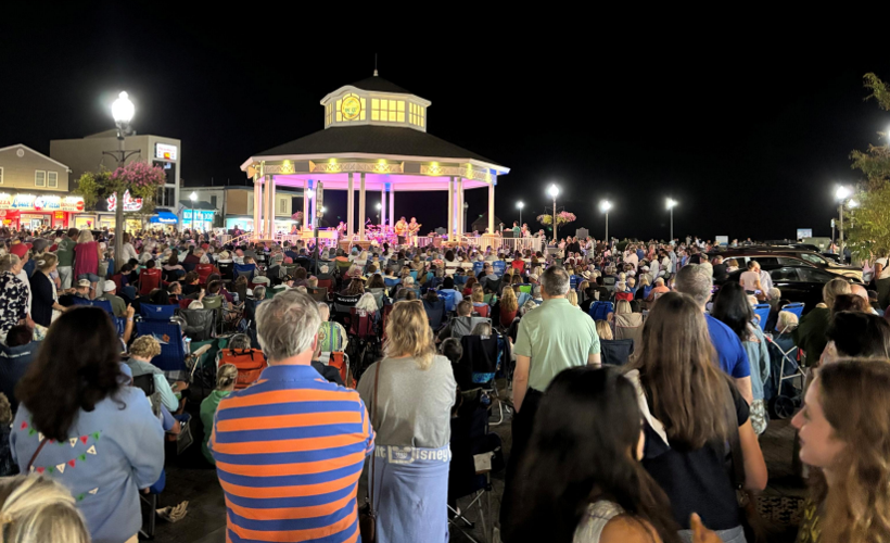 Crowds at the Summer Concert series
