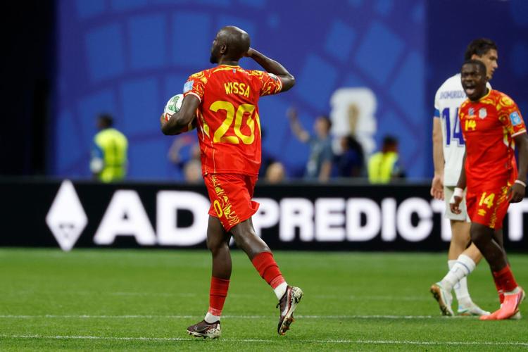 Uzbekistan DR Congo WCup Soccer