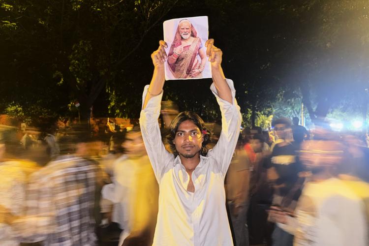 India Cockroach Protests Humor