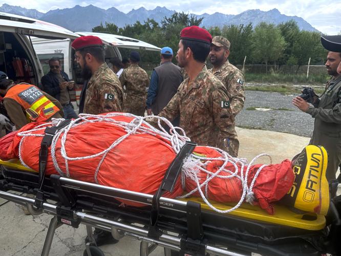 Pakistan Mountaineers Missing