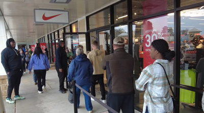 Black Friday Brings Shoppers to Delaware