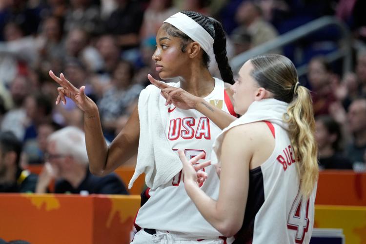 WCup United States Hungary Basketball