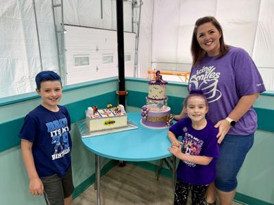 Volunteer baker makes dream cakes for Lewes siblings