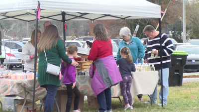 2021 Milton Holly Festival Kicks Off Despite Light Rain