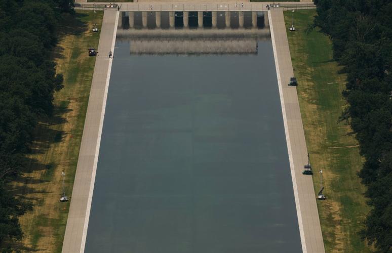 Lincoln Memorial Reflecting Pool