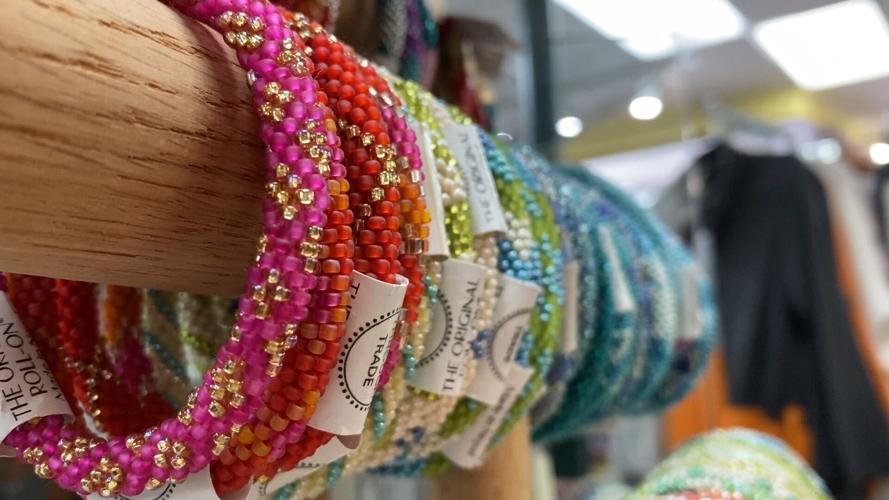 Big Deals and Discounts Encourage Shoppers to Stay Local