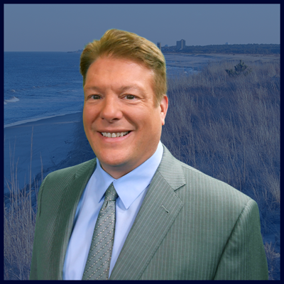 Matt Pencek Headshot