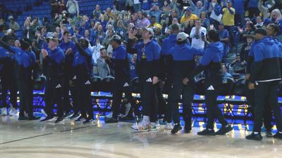 blue hens watch party