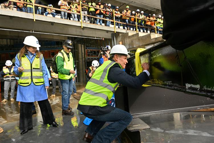 Titans New Stadium Football