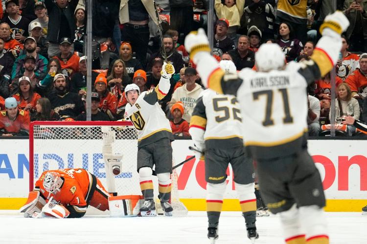Golden Knights Ducks Hockey