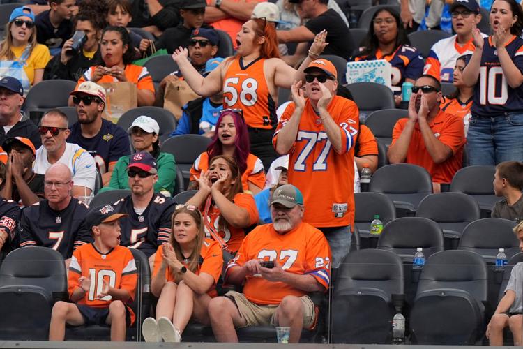 Broncos Chargers Football