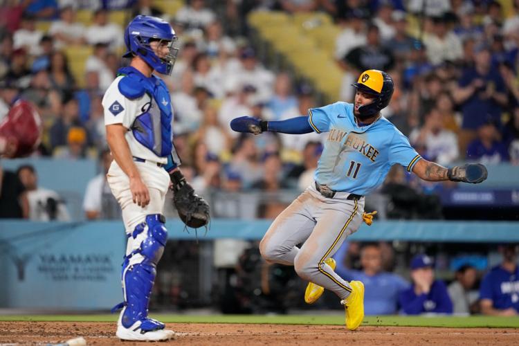 Brewers Dodgers Baseball