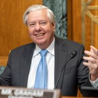Lindsey Graham dies at 71 after sudden illness, tributes pour in