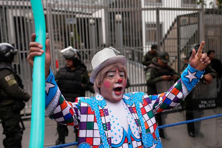 Bolivia Clowns Protest