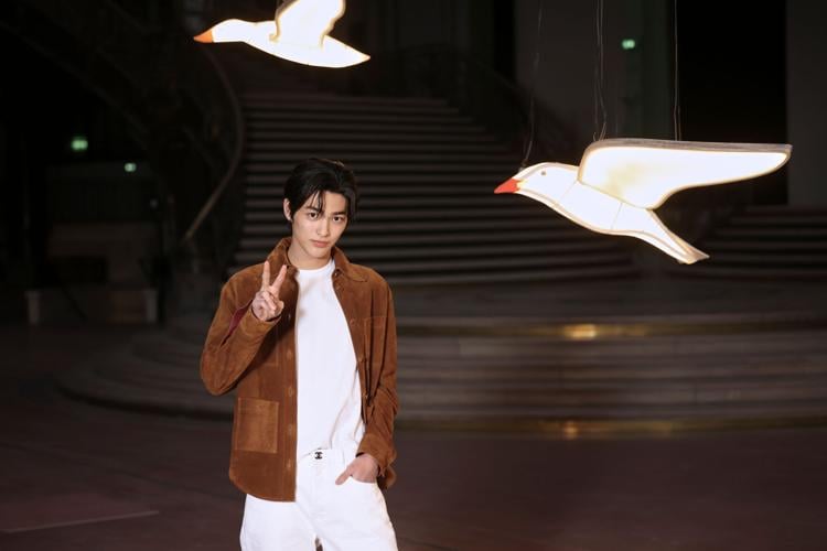 Paris Fashion Chanel Womens S/S 27 Photo Call