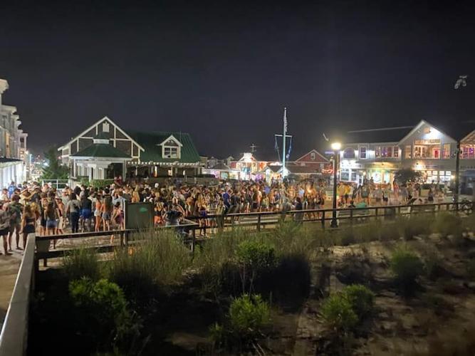 Crowd of teens moved off Garfield Beach