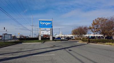 Tanger Outlets holiday hours for last-minute shoppers