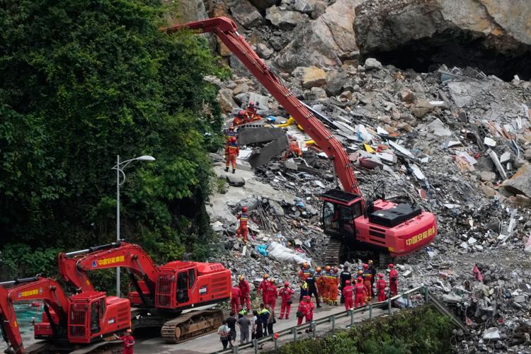 APTOPIX China Landslide