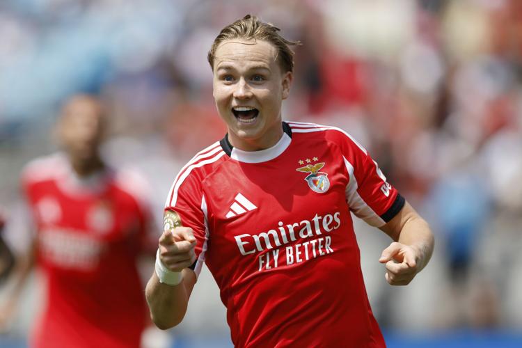 CWC Benfica Bayern Munich Soccer