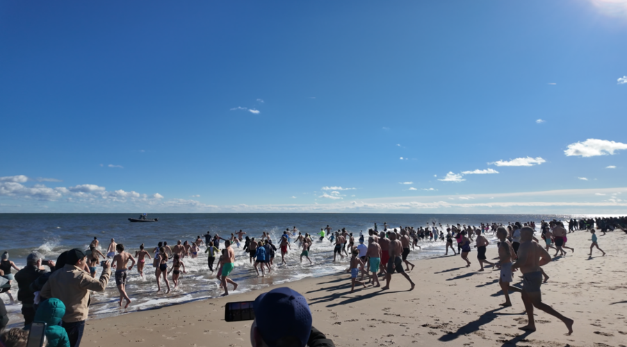 From first-time participants to longtime regulars, plungers ran straight into the icy Atlantic Ocean to welcome 2026.