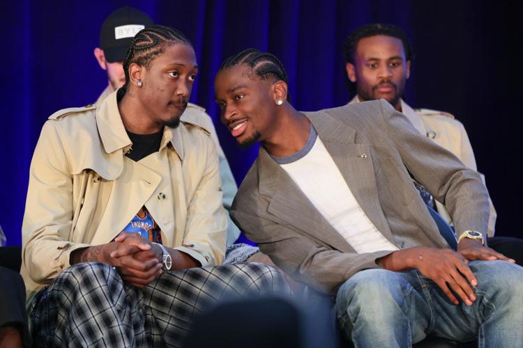Thunder Gilgeous-Alexander MVP Basketball