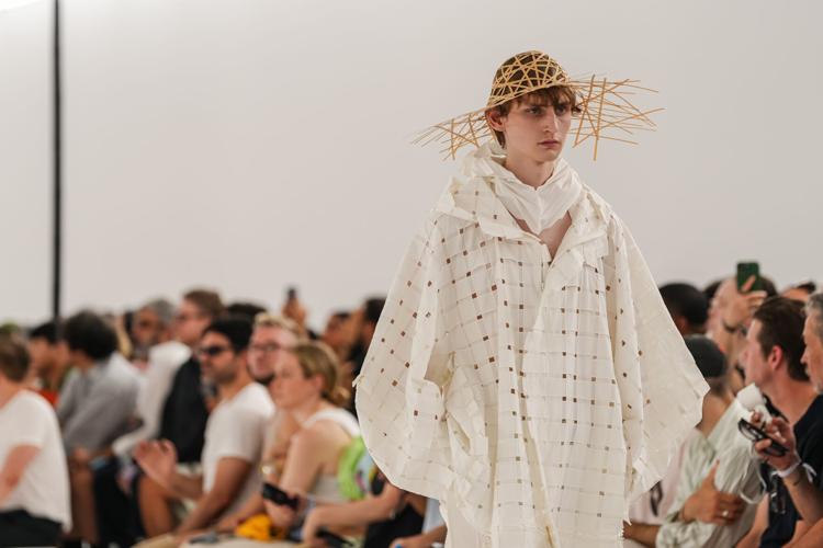 Paris Fashion Issey Miyake Homme Mens S/S 27