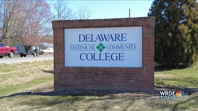 Delaware Technical Community College Sign