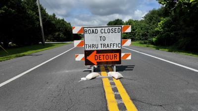 Cave Neck Road Detour
