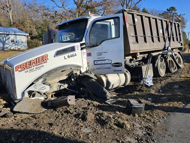 Crash on Conaway Road injures three, causes fuel spill