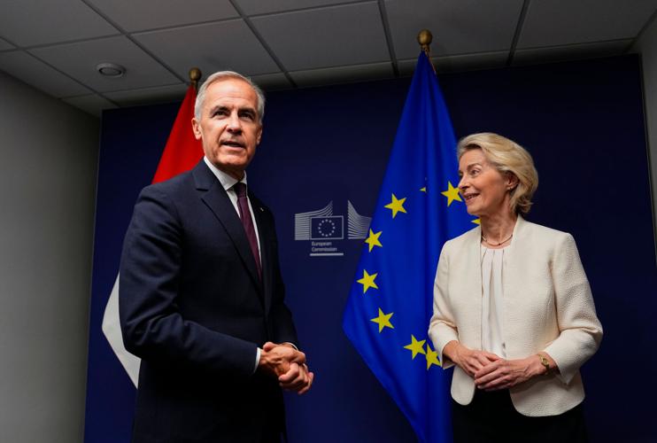 APTOPIX France EU Canada