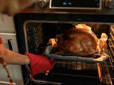 Harry K Foundation, Food Bank of Delaware and Perdue Farms to provide 1,000 Thanksgiving meals