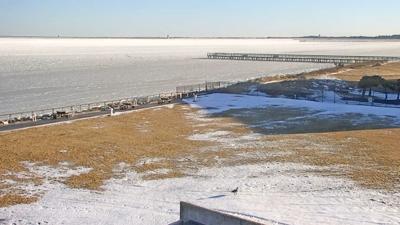 DELAWARE BAY ICE