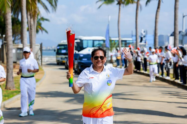 Torch Relay for 6th Asian Beach Games Held in Sanya, China
